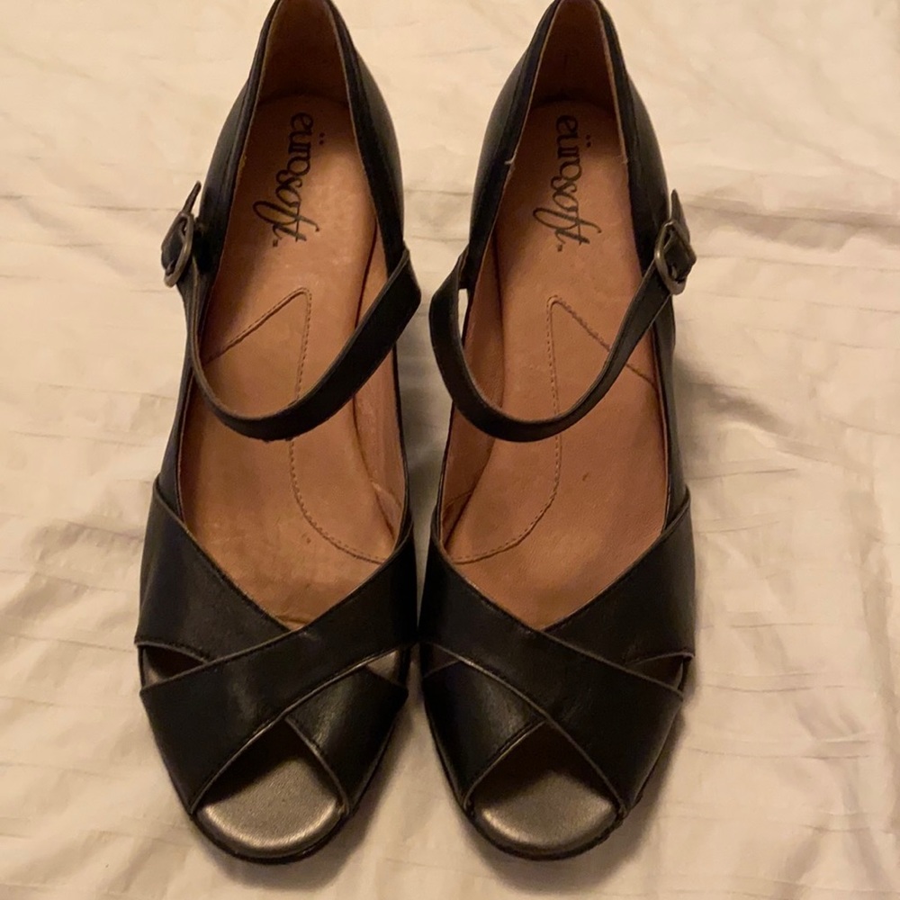 Eurosoft black heels